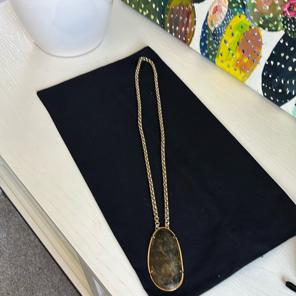 Stella & Dot Leona Necklace!!   Sharp!
